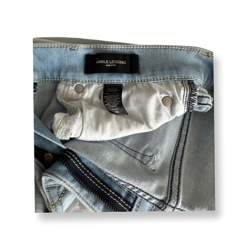 Express Jeans - Picture 3 of 4